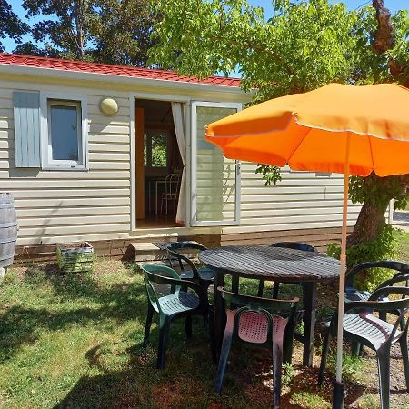 Camping Le Pont D'Allagnon Lempdes sur Allagnon Exteriör bild